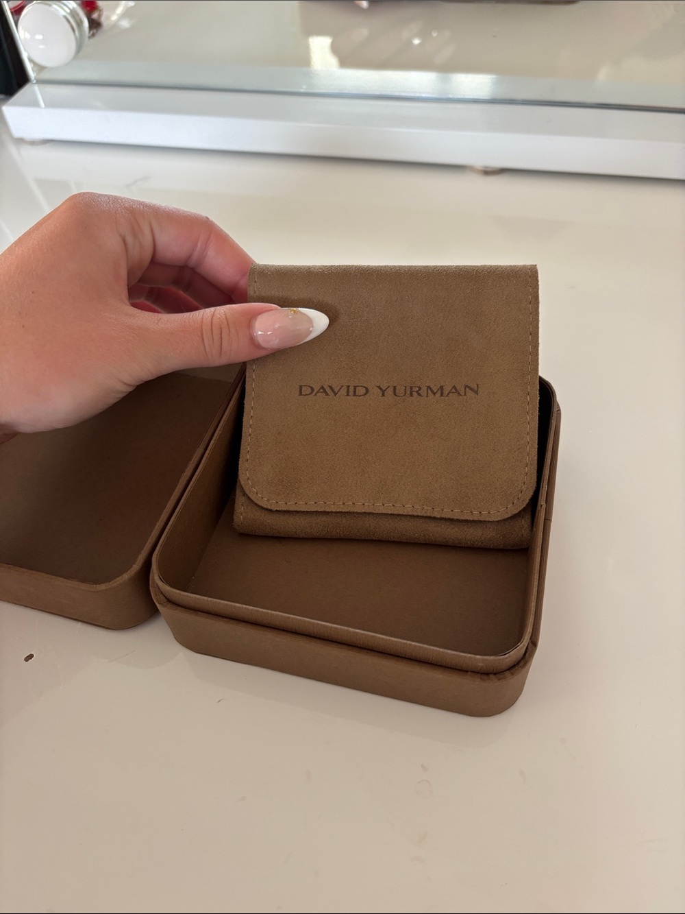 David Yurman Tan Suede Jewelry Pouch with silver Glasp Bracelet - Picture 2 of 4